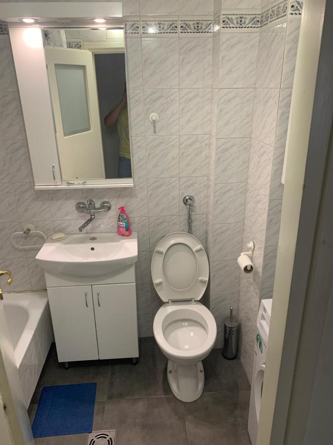 Apartman Fuerte 2 Belgrad Exteriör bild